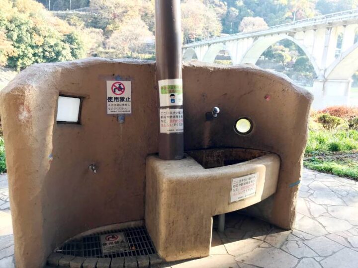 小倉橋　キャンプ　トイレ　洗い場