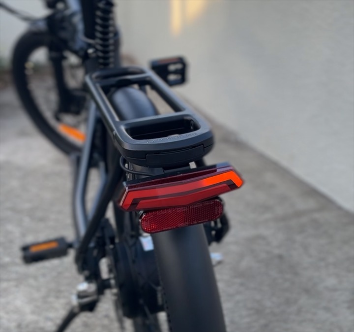ado air20 ultra ウィンカー