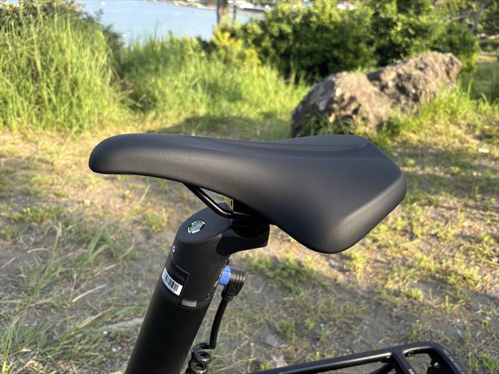 ado air 20 ultra サドル